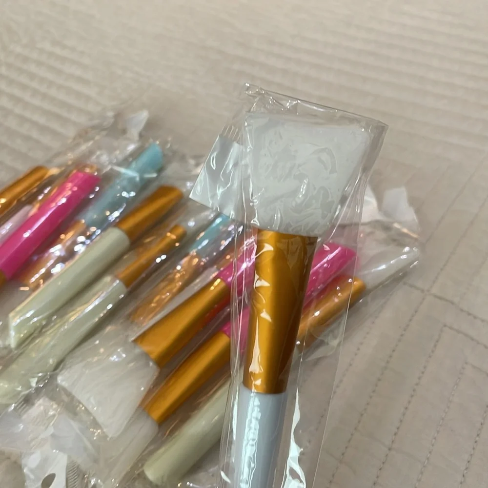 Mask Applicator Set - Picture 2 of 5